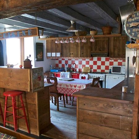 La Ferme De Pomereix Le Dorat Εξωτερικό φωτογραφία